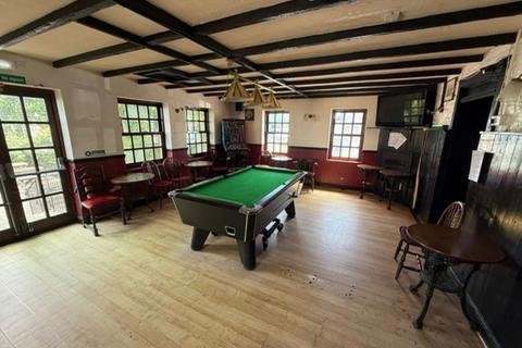 2 bedroom flat for sale, The Railway Public House, 68 St. Johns Road, Ryde, Isle Of Wight