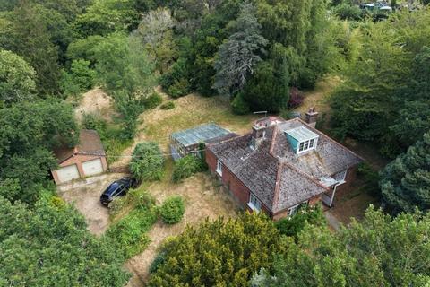 3 bedroom bungalow for sale, Tinkers Coppice, Victoria Avenue, Shanklin, Isle Of Wight