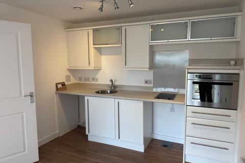 1 bedroom flat for sale, Flat 3, Anchorage Court, 19 Albert Way, East Cowes, Isle Of Wight