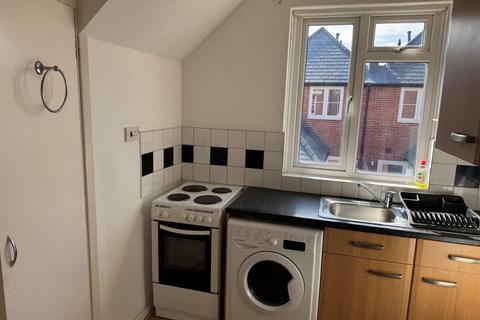 2 bedroom flat for sale, Flat 1, 68 Pyle Street, Newport, Isle Of Wight