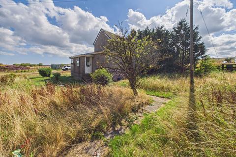 3 bedroom detached house for sale, Waunavon, Llanelly Hill, NP7