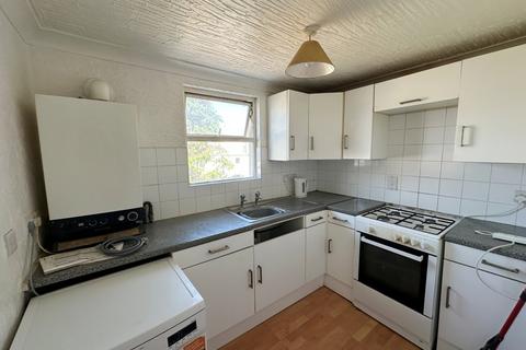 2 bedroom flat for sale, Flat 3, 104 Seaside Road, Eastbourne, East Sussex