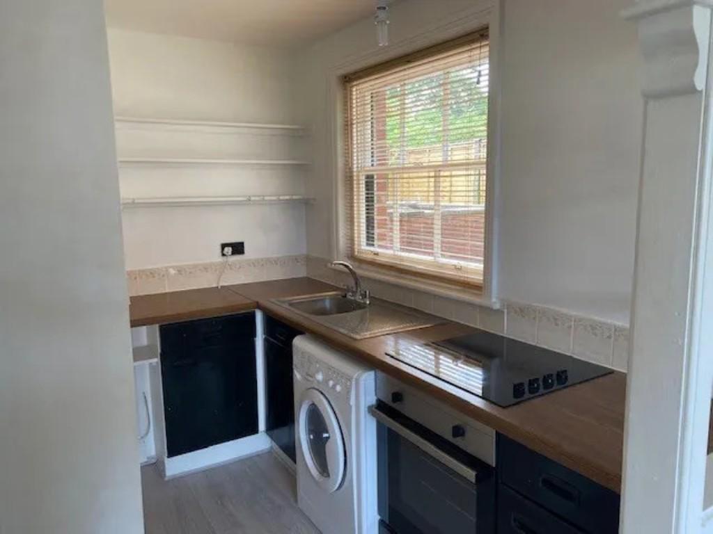 Apartment in Southampton - More