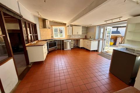 3 bedroom detached house for sale, Forge Cottage, Udimore Road, Broad Oak, Rye, East Sussex