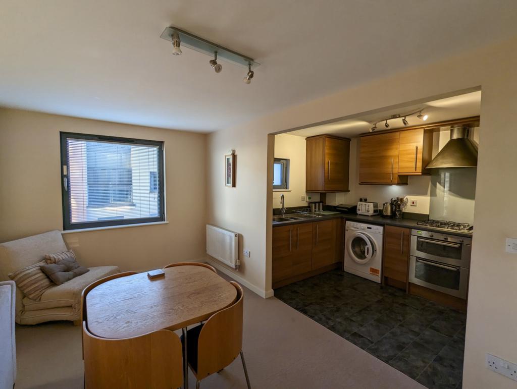 Apartment in Marina, Waterfront - View 3