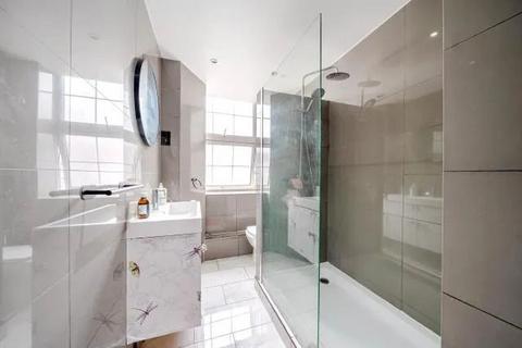 undefined, Sussex Gardens, London W2