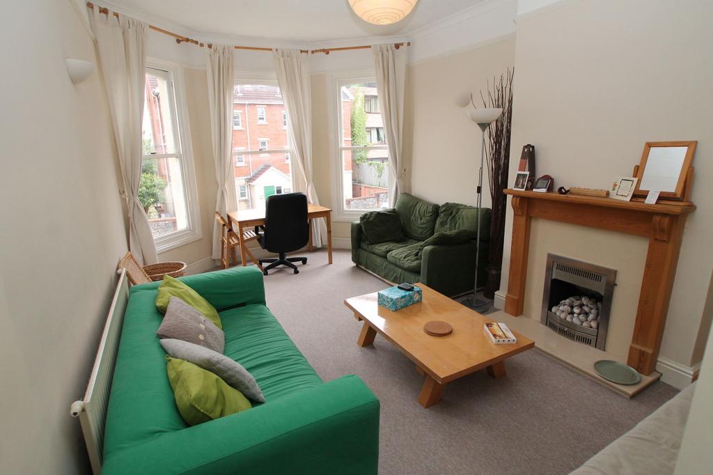 Apartment in Bristol - View 2