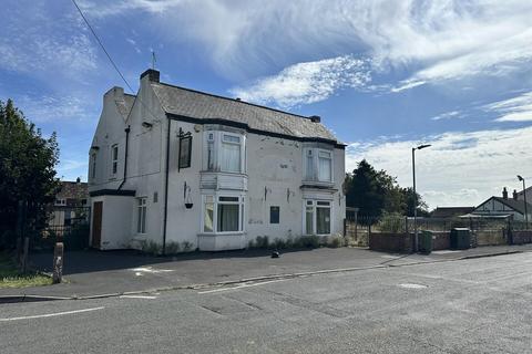Detached house for sale, Barrow Road, New Holland, Barrow-Upon-Humber