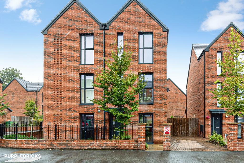 House in Manchester - View 2