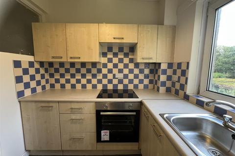 1 bedroom flat to rent, Carriagehill Drive, Paisley PA2