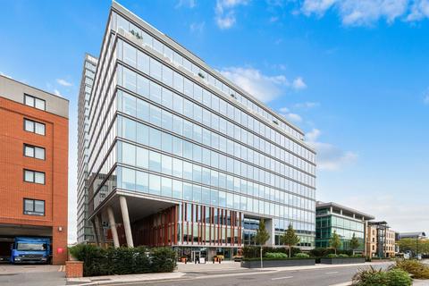 2 bed property for rent in The Clarendon