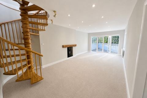 3 bedroom semi-detached bungalow for sale, Osborne Road, Wrexham, LL11