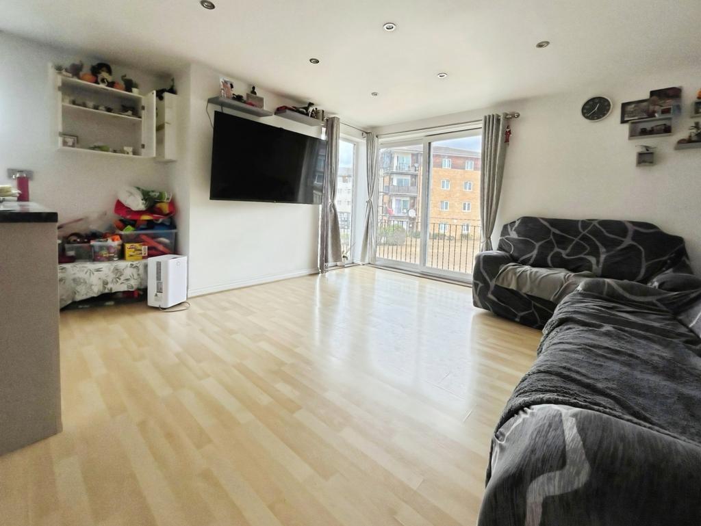 Apartment in London - View 3