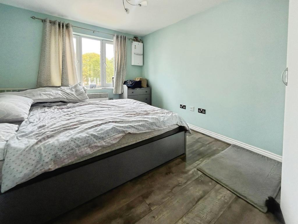 Apartment in London - View 5