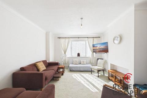 3 bedroom semi-detached house for sale, Warren Drive, Ruislip, HA4