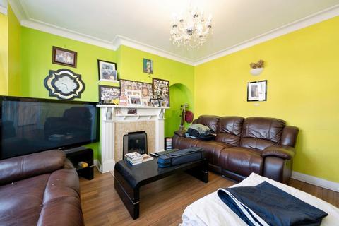 3 bedroom terraced house for sale, Elmstead Gardens, WORCESTER PARK, Surrey, KT4