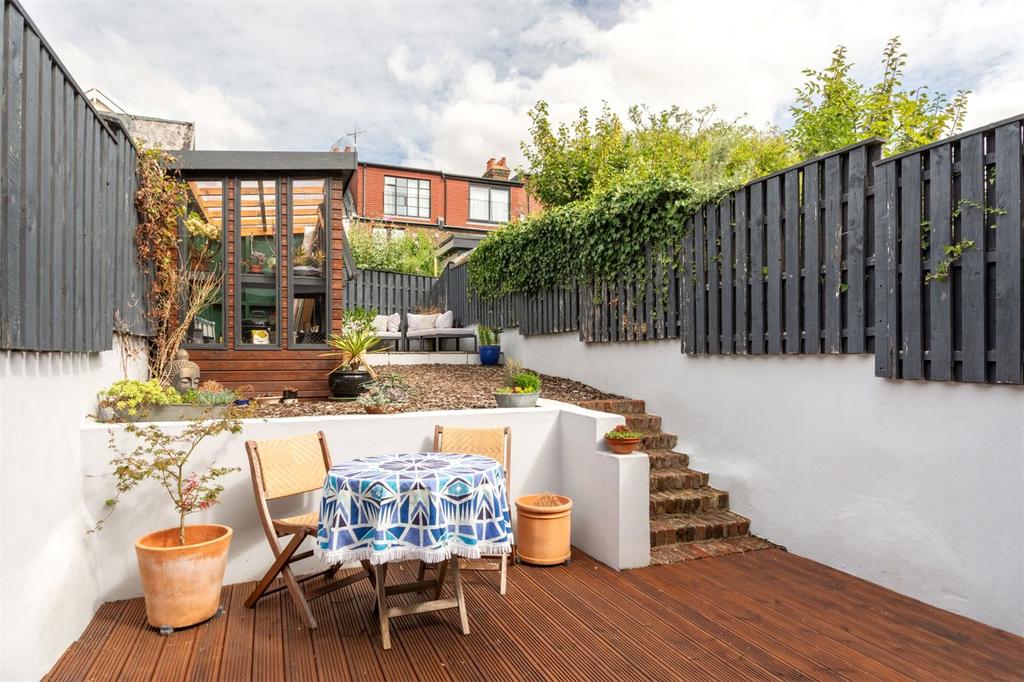House in Brighton - View 2