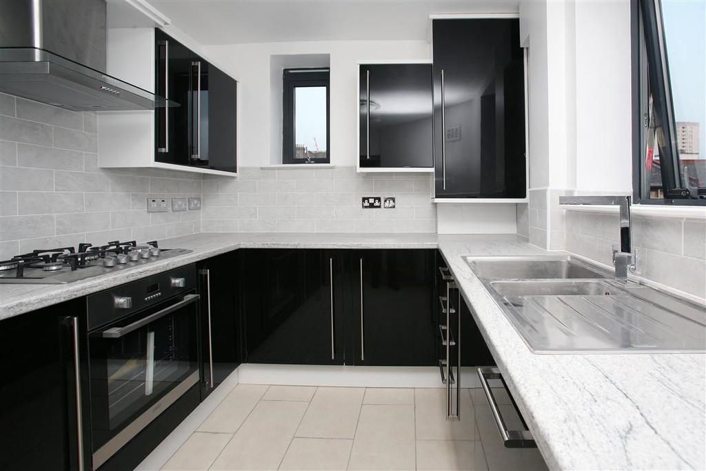 Apartment in London - View 2