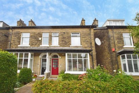 5 bedroom semi-detached house for sale, Avondale Crescent, Shipley BD18