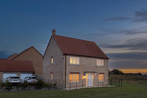 4 bedroom detached house for sale, Daisy Avenue, March PE15