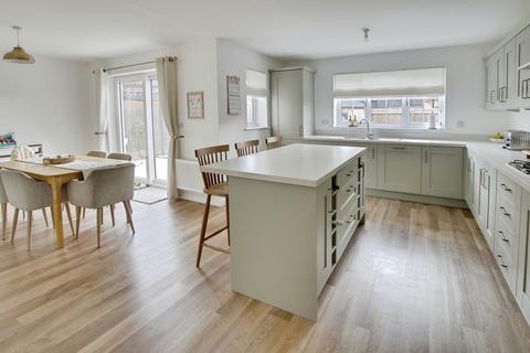 4 bedroom detached house for sale, Sunflower Avenue, March PE15