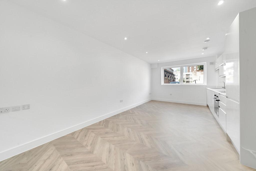 Apartment in London - View 5