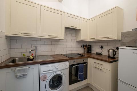 2 bedroom apartment for sale, Flat 1/1, 52 Otago Street, Kelvinbridge, G12 8PG