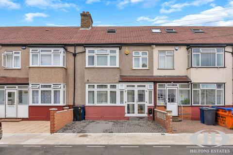 undefined, Stanley Road, Southall