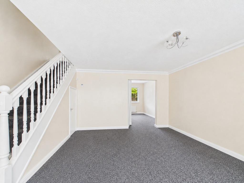 House in Newcastle Upon Tyne - View 3