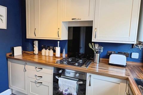 2 bedroom semi-detached house for sale, Netherhouse Moor, Fleet GU51
