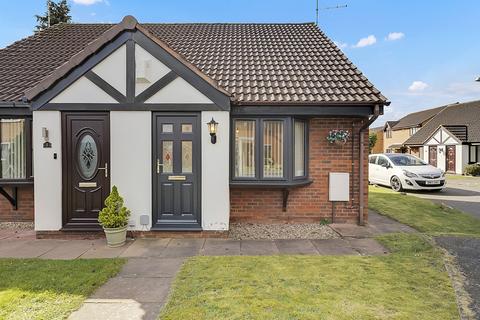 1 bedroom semi-detached house to rent, Withington Close, Leftwich, Northwich