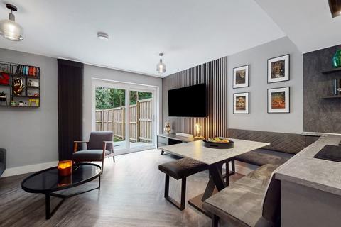 4 bedroom end of terrace house for sale, Festival Court, Glasgow G51