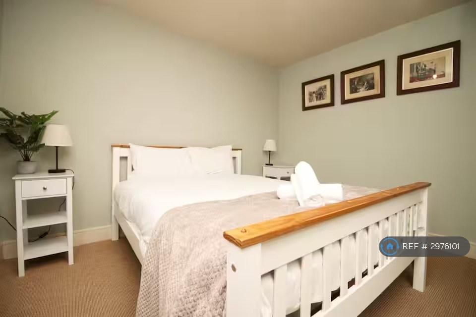 Apartment in Bristol, Wapping Wharf, Southville - View 4
