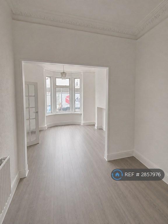 House in London - View 3