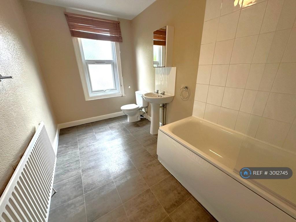 House in Bristol - View 4