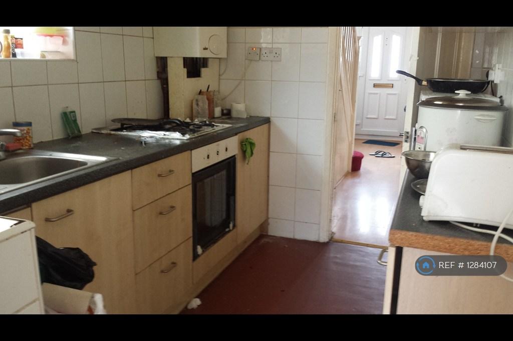 House in Hounslow - View 3