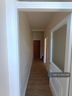 2 bedroom terraced house to rent, Victoria Road, Wigan, WN2