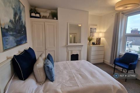 undefined, Midland Road, Wellingborough, NN8