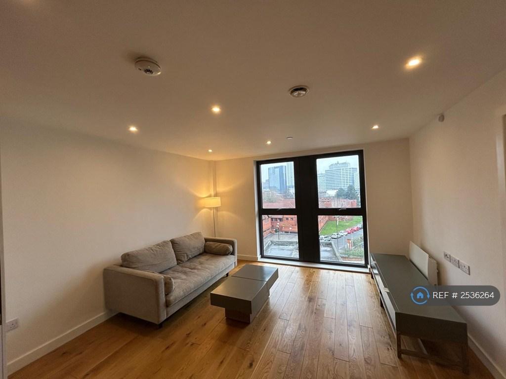 Apartment in Birmingham, Calthorpe Fields - View 4