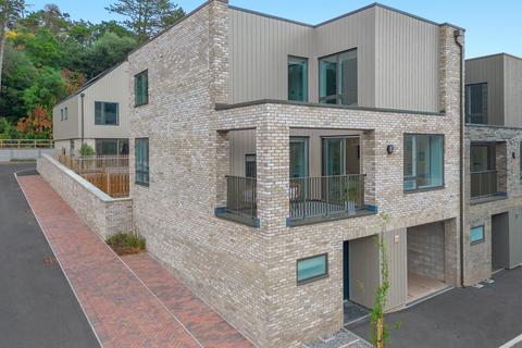 4 bedroom terraced house for sale, Palace Gardens, Anstey's Cove Road, Torquay, Devon, TQ1