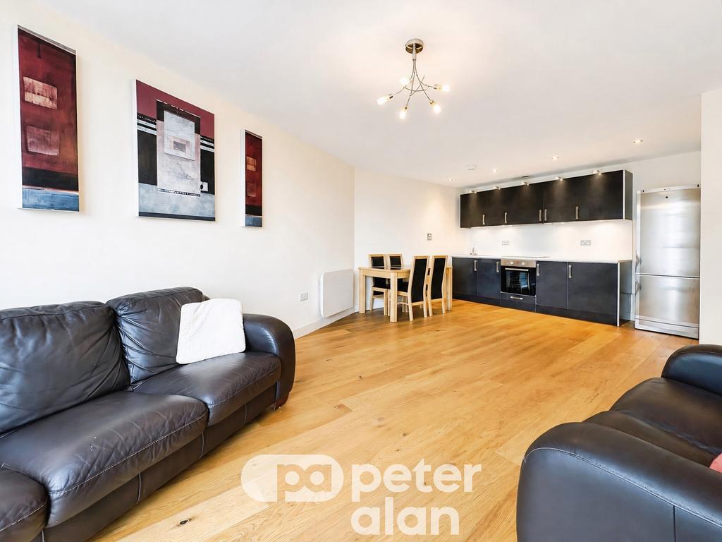 Apartment in Cardiff, Castle - View 4