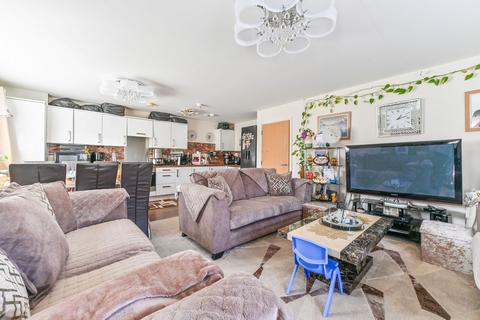 Cairns Avenue, Streatham Vale, London, SW16