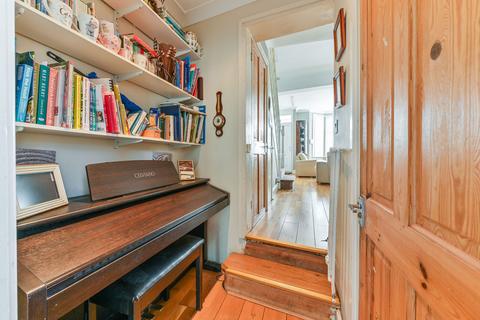 4 bedroom end of terrace house for sale, Ecclesbourne Road, Thornton Heath, CR7