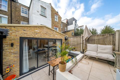 2 bedroom flat for sale, Rodwell Road, East Dulwich, London, SE22