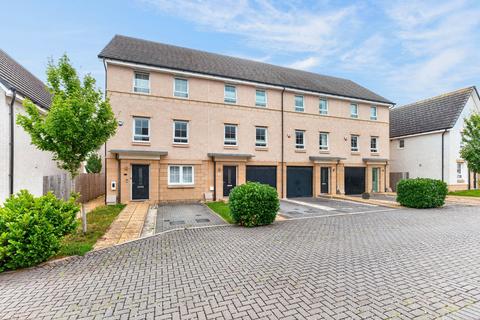 3 bedroom terraced house to rent, Thorters Place, Edinburgh EH16