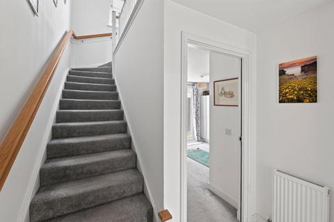 3 bedroom terraced house to rent, Thorters Place, Edinburgh EH16