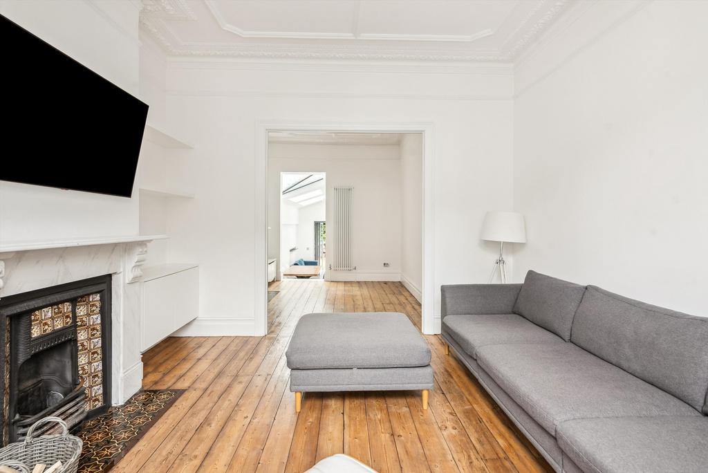 House in London - View 4