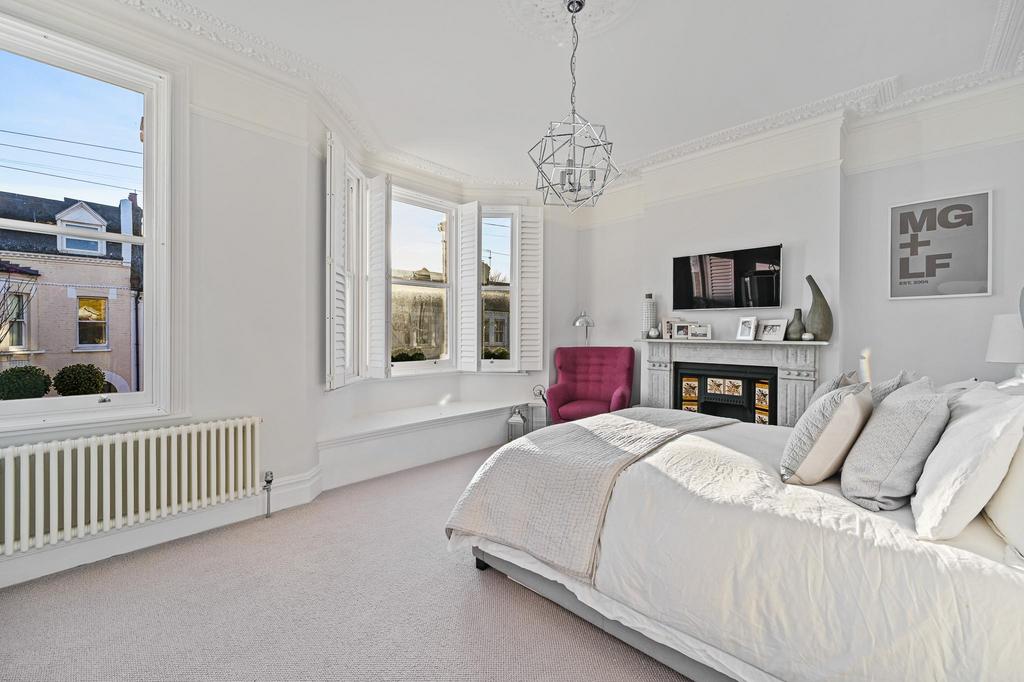 House in London - More