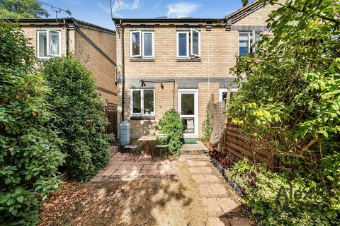 2 bedroom house for sale, Radley Court, Canada Water, SE16
