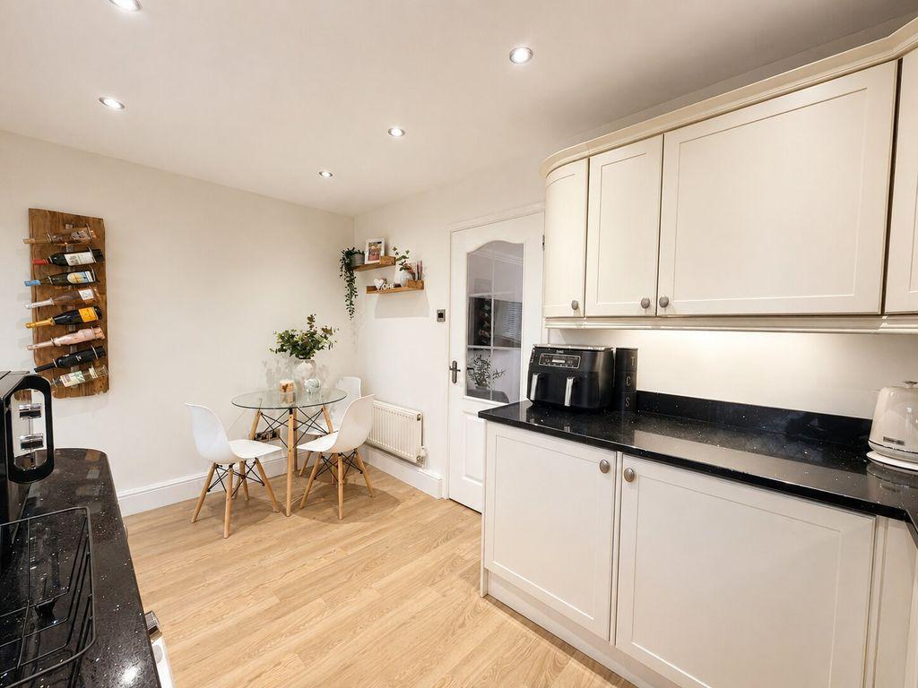 House in Birmingham, West Midlands - More